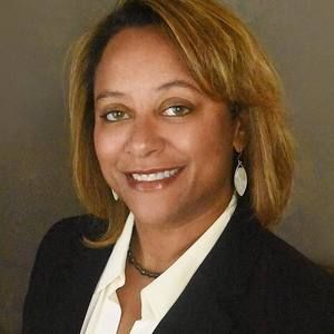 Meet your Posher, Tonie